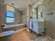 Ultimate luxury on Beach Road