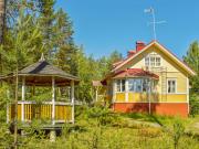 Holiday Home Villa kukkapää by Interhome
