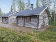Holiday Home Ylläksen tunturihonkamaja a 1 by Interhome