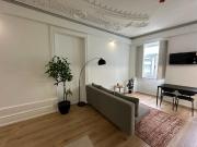 Your Base - Porto Art District