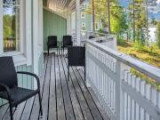 Holiday Home Saunaharju 4 by Interhome