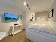 Metropol, Whg 3, Landseite