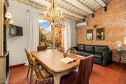 Gràcia Loft Terrace BBQ AC & Fiber Wi-Fi