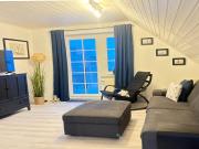 Nessmersiel, Ferienwohnung mit Balkon in Deichnähe, Wallbox, renoviert