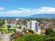 Complete apartment 3 blocks from the beach