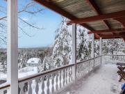 Holiday Home Aurinkoalppi 11a paritalon yläkerta by Interhome