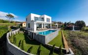 Wonderful tranquil villa with poolCasa Laranja