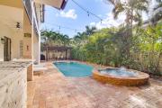 Top Hialeah
