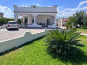 Charming House in Fontane Bianche with Private Garden