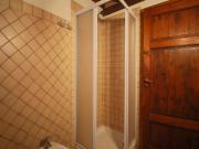 Apartment in a farmhouse with swimming pool