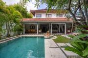 Villa Nobo - 3BR Private Pool Villa in Central Seminyak - Walk to Shops & Dining