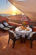 Casadaluz 86 - Porto dona Maria casa do mar , 2 bedrooms , Amazing sea view , salt water pool , wifi