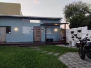 Casa próx do mar e planeta Atlântida