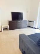 Large Apartment in Rho Fiera - Up to 8 Guests