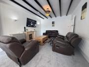 Spacious Solihull 4 Bedroom House with Multi-Car Driveway