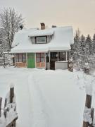 Cozy house in nature near ski resort Romme Alpin
