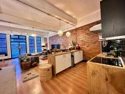 Large Luxury City-Center Loft - King Bed - De Waterkant - Walk to & Top Restaurants & Nightlife