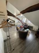 Charming 2 bedroom apartment for 5 max