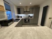 1 bedroom city centre apartment with free parking