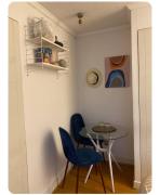 Departamento estudio en Barrio Lastarria, piscina con vista al cerro