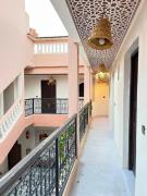 RIAD Dar land