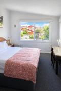 Top Devonport