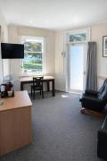 Top Devonport