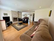 Beachside Escape - Broadwater