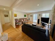 Beachside Escape - Broadwater