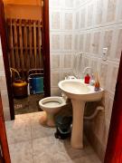 Apartamento em condomínio com piscina a 20 min a pé da praia do Peró