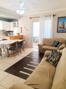 Apartamento do Sol - 2 quartos, completo, 300m da praia