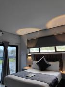 Pula Nala Lodge Bed & Breakfast