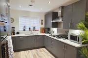 Modern 3-Bed New Build with VAT Invoices & Parking - Contractors Welcome