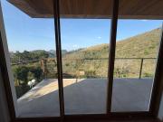 Casa na Serra com suítes, vista, lazer completo