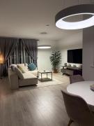 Cozy ocean front apartment