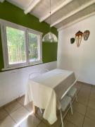 Casa con quincho en el Volcán