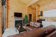 2-BR Lakefront Cottage Rice Lake #8