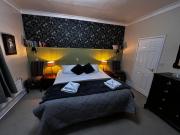Top Thwaite