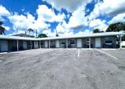 Lemon Bay Motel