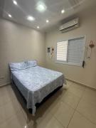 Casa com piscina em Mongaguá