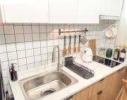 Quiet Private Hideout near Jamsil, COEX, Lotte Tower, KSPO DOME - Projector, Hotel Bedding