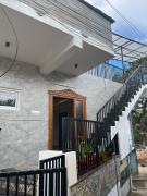 Top Vālpārai