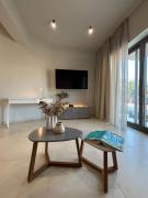 Markopoulou 10 Urban Nest