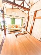 BBQ on the terrace, 5-minute walk to the sea, private surf house