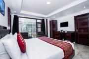 Hotel White Grand - near ISBT bus stand - A Centrally heated property