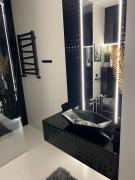 Premium Apartment with Garage & Smart Lock Katowice City Center