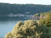Cozy house facing the sea