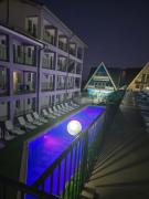 VILA APROAPE DE MARE LA CASTEL