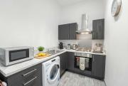 Budget 1 Bedroom Apartment in Dudley