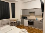 Self Contained Studio Flat Acton Central West London